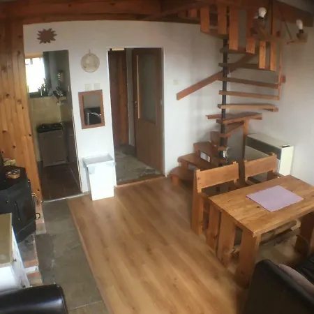 Chata S Krasnym Vyhledem V Zelezne Rude Appartement *