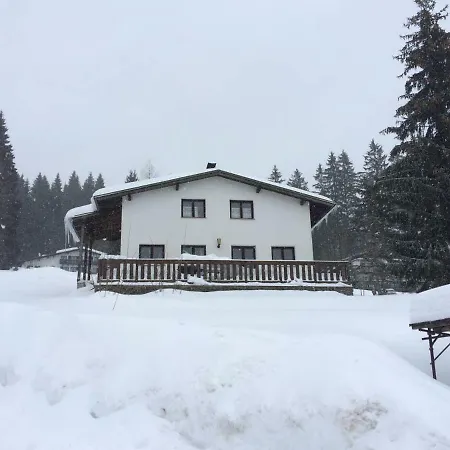 Chata S Krasnym Vyhledem V Zelezne Rude Appartement